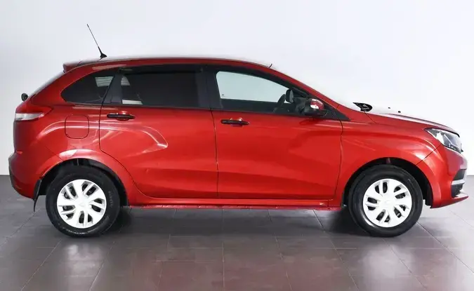 Lada XRAY