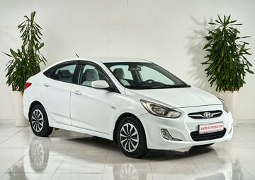 Hyundai Solaris Вид 3