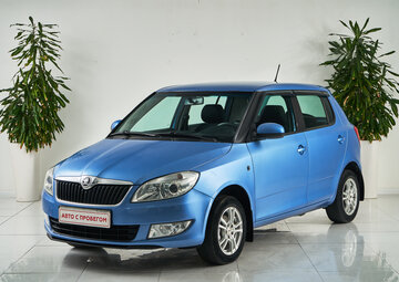 Skoda Fabia Вид 1