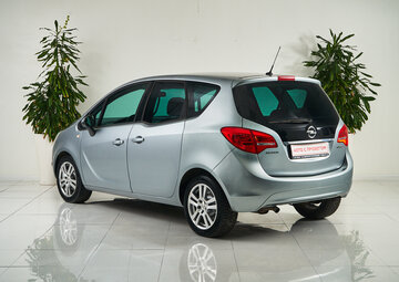 Opel Meriva Вид 4