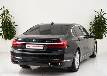 BMW 7 серии Вид 4