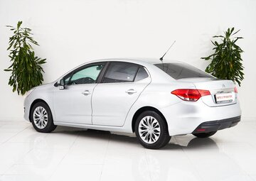 Citroen C4 Вид 4