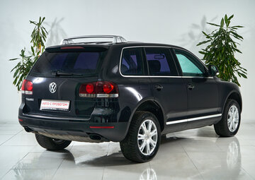 Volkswagen Touareg Вид 5