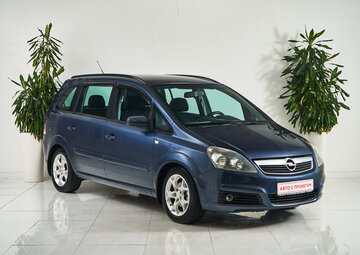 Opel Zafira Вид 3