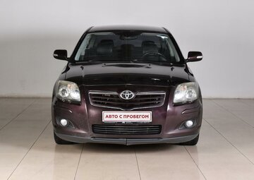 Toyota Avensis Вид 2