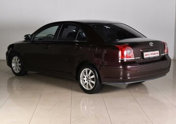 Toyota Avensis Вид 3
