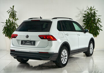 Volkswagen Tiguan Вид 4