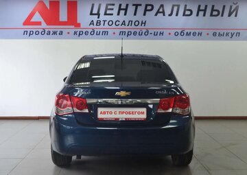 Chevrolet Cruze Вид 4