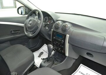 Nissan Almera Вид 5