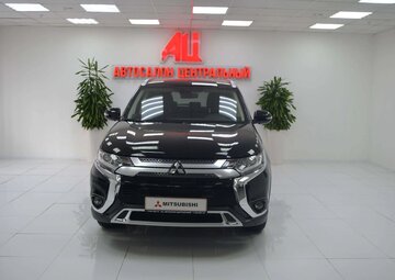 Mitsubishi Outlander Вид 2