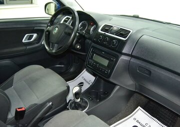 Skoda Fabia Вид 5